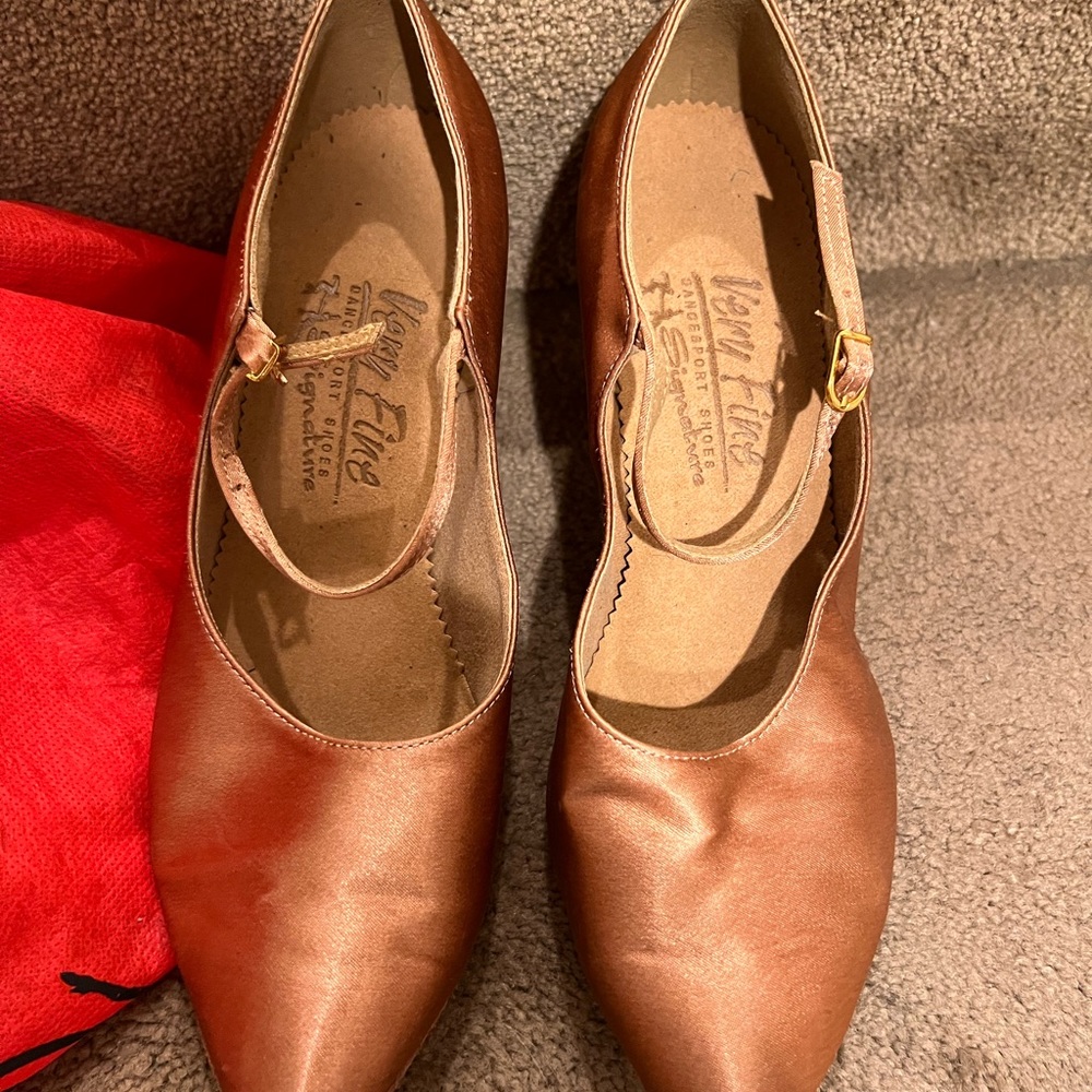 Dance shoes. Very fine.